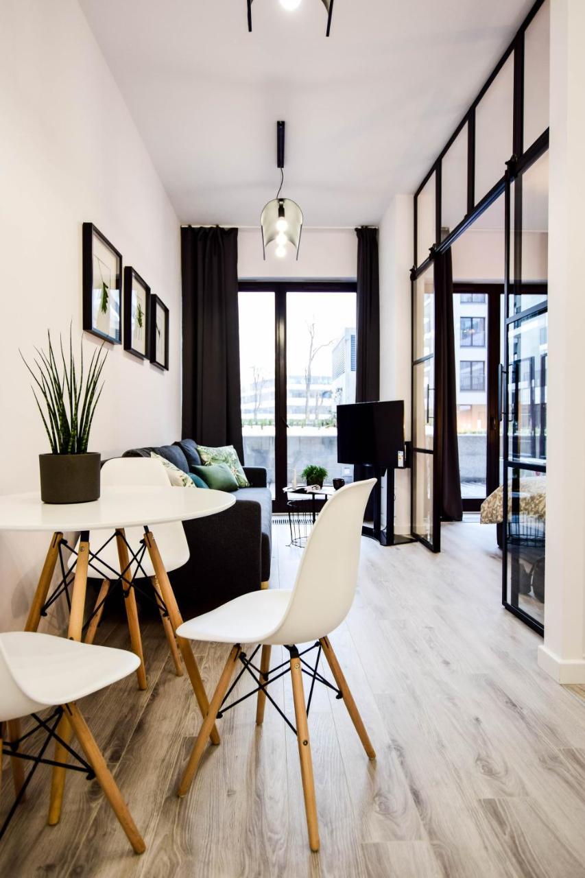 Angel City Center Apartment